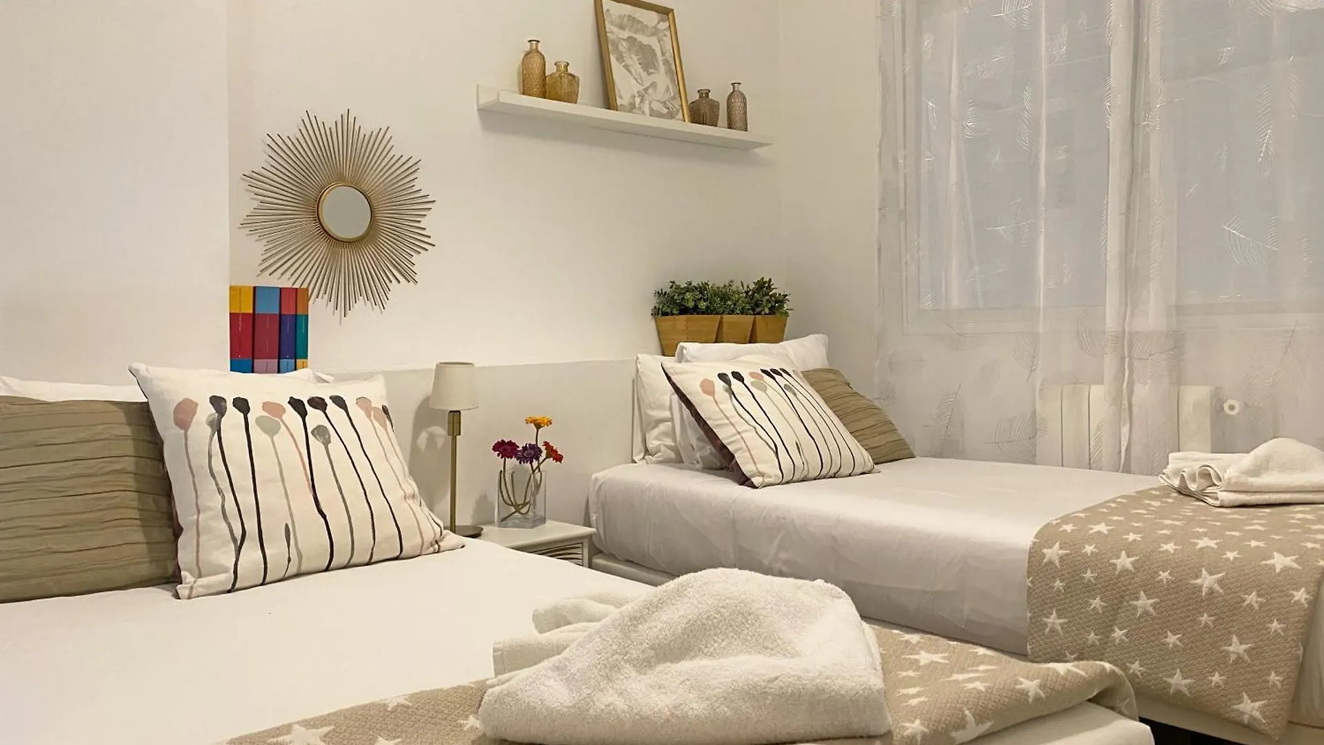 Comfortable Apartment, 3 Bedrooms With Ac Camp Nou Barcelona Apartment
